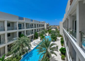 Wariruri Condos: Luxurious Vacation Rentals & Condos for Sale in Noord, Aruba