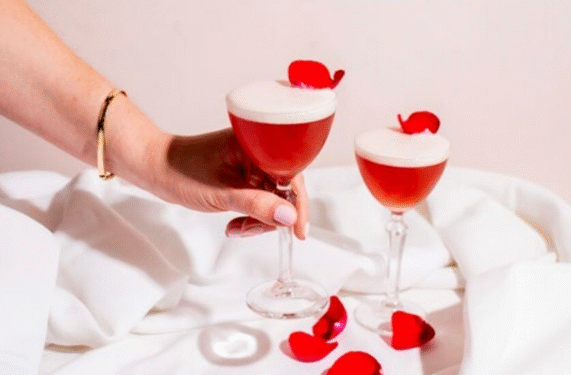 Celebrate Love This Valentine’s Day at Aruba Marriott Resort