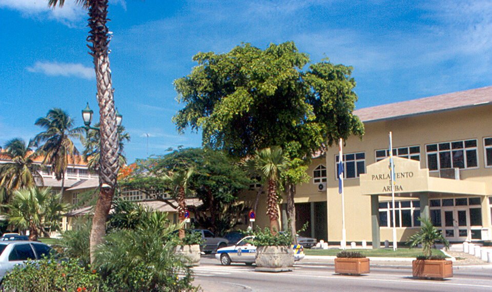 Aruba Halts Plans to Implement 12.5% VAT Amid Political Deadlock and Economic Concerns