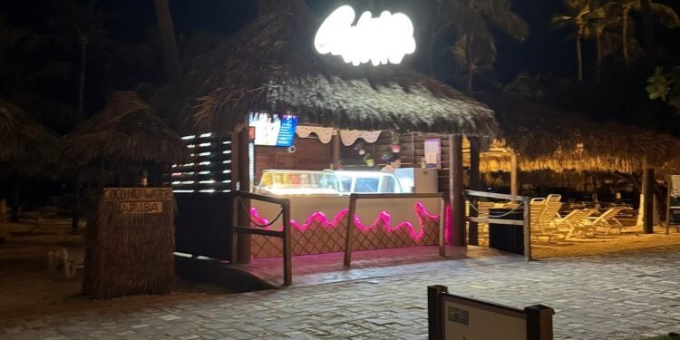 Gelato Da Passeggio: Scooping Up Sweet Moments at Holiday Inn Resort Aruba