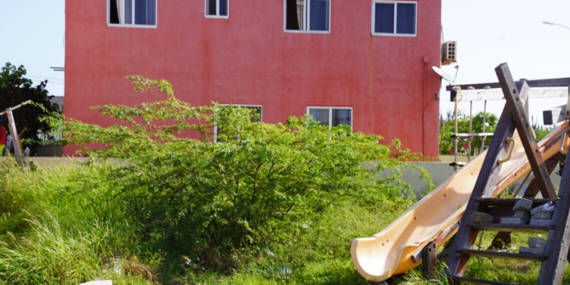 Prime Minister Eman Deeply Moved by Decline in Yuwana Morto and De Vuyst