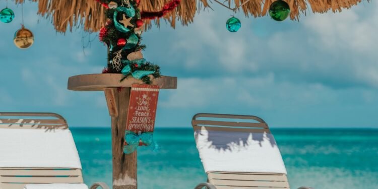 Tis the Season in Aruba: How to Celebrate the Holidays in Island Style
