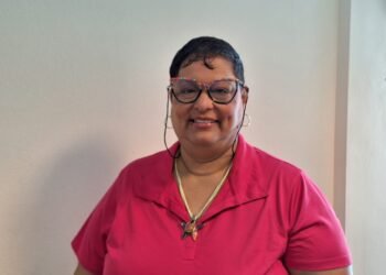 Students Heading Abroad Urged to Deregister from Censo to Avoid Insurance Issues