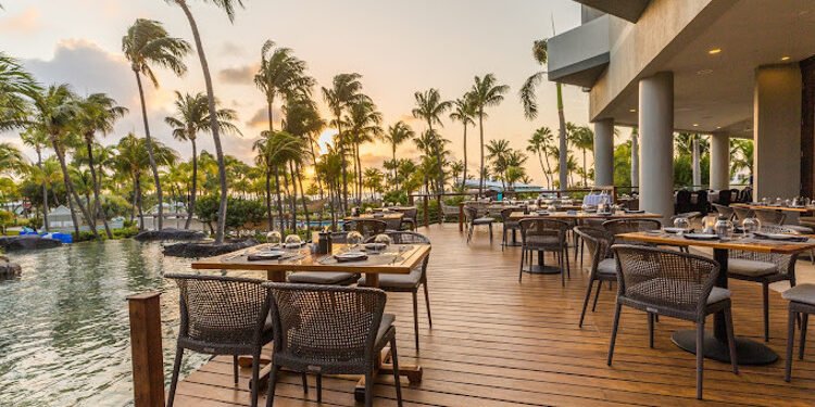 Aruba Highlights Wellness & Style at Revista Fucsia’s Mother’s Day Brunch in Colombia