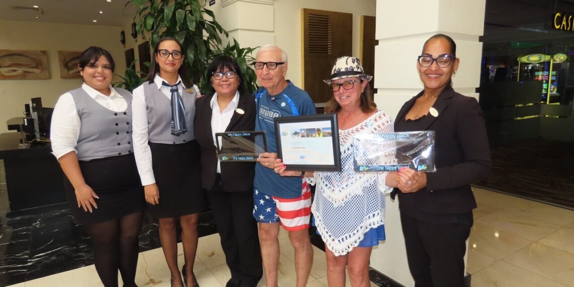 Aruba Tourism Authority Honors Loyal Visitors at Barcelo Aruba All Inclusive