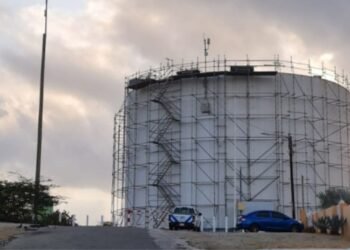 WEB Conducts Maintenance on Sero Preto Water Tank