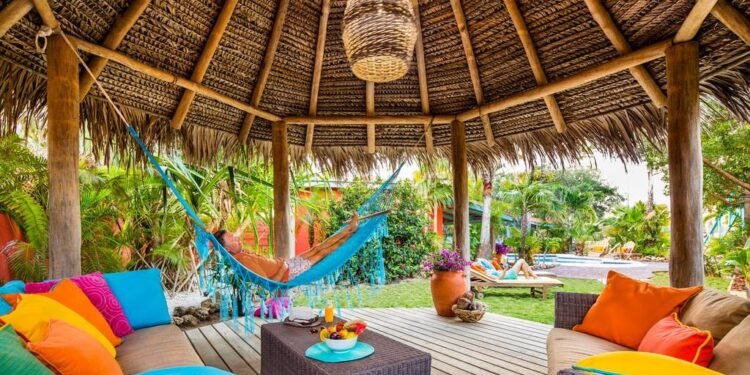 Resort Alternatives in Aruba: Stay Your Way on the One Happy Island