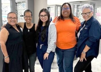 Kiwanis Club of Aruba Helps Children with Vision Through “Bon Bista” Project