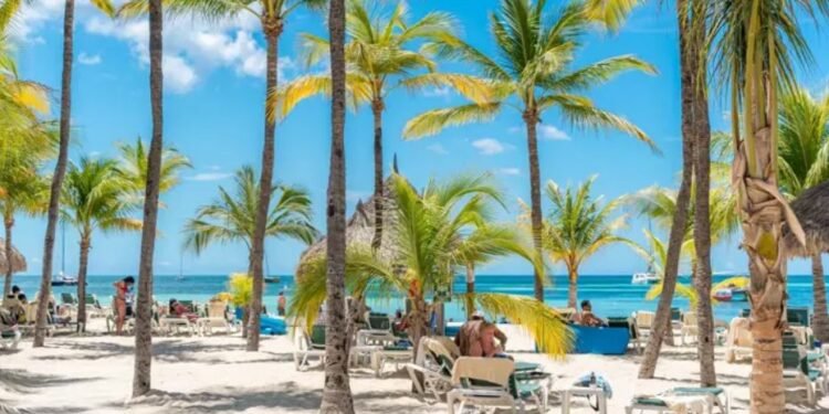 Aruba Summer Travel Guide: Beaches, Tours, Food & Fun