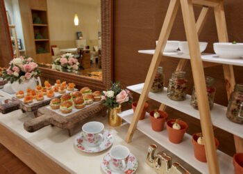 Party On!—Aruba Bachelorette Party Text By Tina Causey-Bislick / Images by Steve Keith