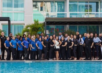 Radisson Blu Aruba Wins Prestigious 2025 Ring of Honor Award from Choice Hotels