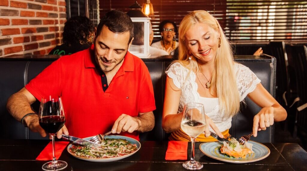 A Night in Italy: 3-Course Dinner at Café the Plaza