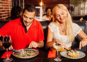A Night in Italy: 3-Course Dinner at Café the Plaza
