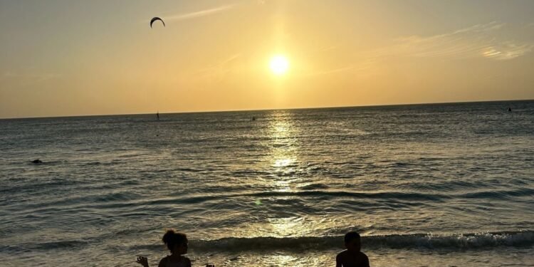 Aruba to Me: Michelle Naik’s Sunset Experience at Arashi Beach