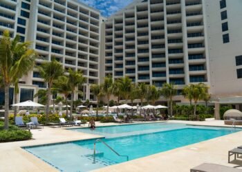New Resorts Open in Aruba: From Boutique Bliss to Beachfront Luxury