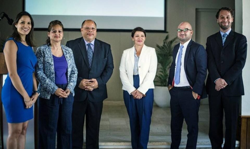 Local Spotlight: Juliet Carvalhal – The Woman Behind Aruba’s Plastic Bag Ban & Impact Blue