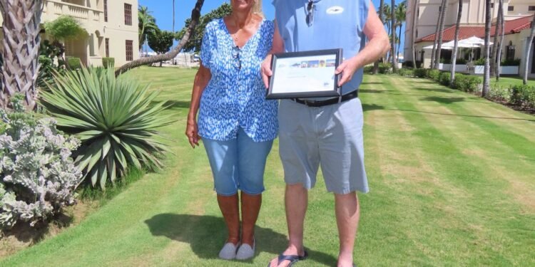 Aruba Tourism Authority Honors Chuck & Nancy O’Neill as Distinguished Visitors at Bucuti & Tara Resort