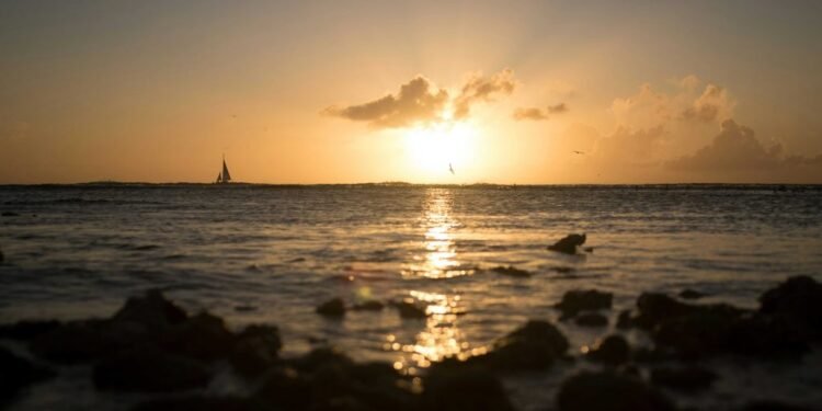 Catch the Sunset by the Coast – Sero Colorado Hike, Aruba