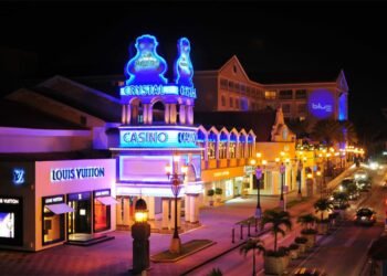 7 Smart Ways to Save Money on Your Vacation in Aruba