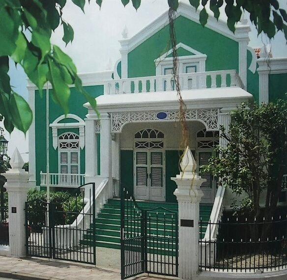 Know More About the Town Hall Eloy Arends Building