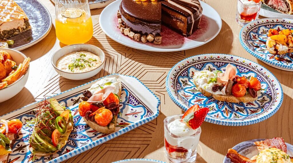 Where the Island Comes to Brunch – Mercát Aruba