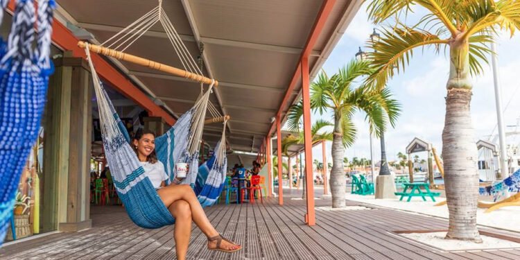 Welcome to Lucy’s, Aruba’s Newest Hotspot for Food, Fun & Unforgettable Vibes
