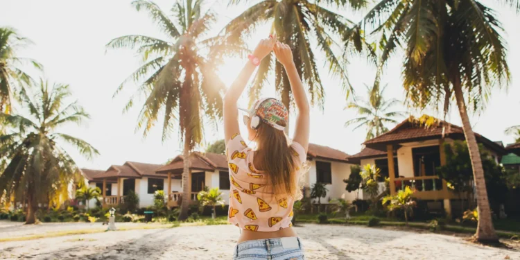 How to Build a Mindful Morning Routine During Your Vacation in Aruba