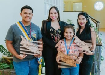 Aruba’s Equestrians Win Medals at Paso Fino Competition in Curaçao