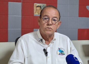 STA President Issues Ultimatum to Triple-A Management Over Labor Disputes at Reina Beatrix Airport
