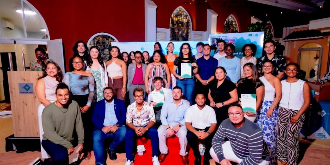 University of Aruba Honors Student Leaders at the 2025 Student Ambassador Awards