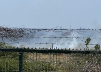 Firefighters Battle Large Blaze on Refinery Grounds in San Nicolas