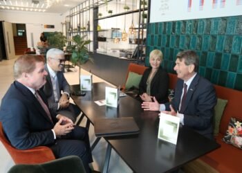 Aruba Prime Minister Meets with Nico van Grieken to Discuss Future Collaboration with the Netherlands