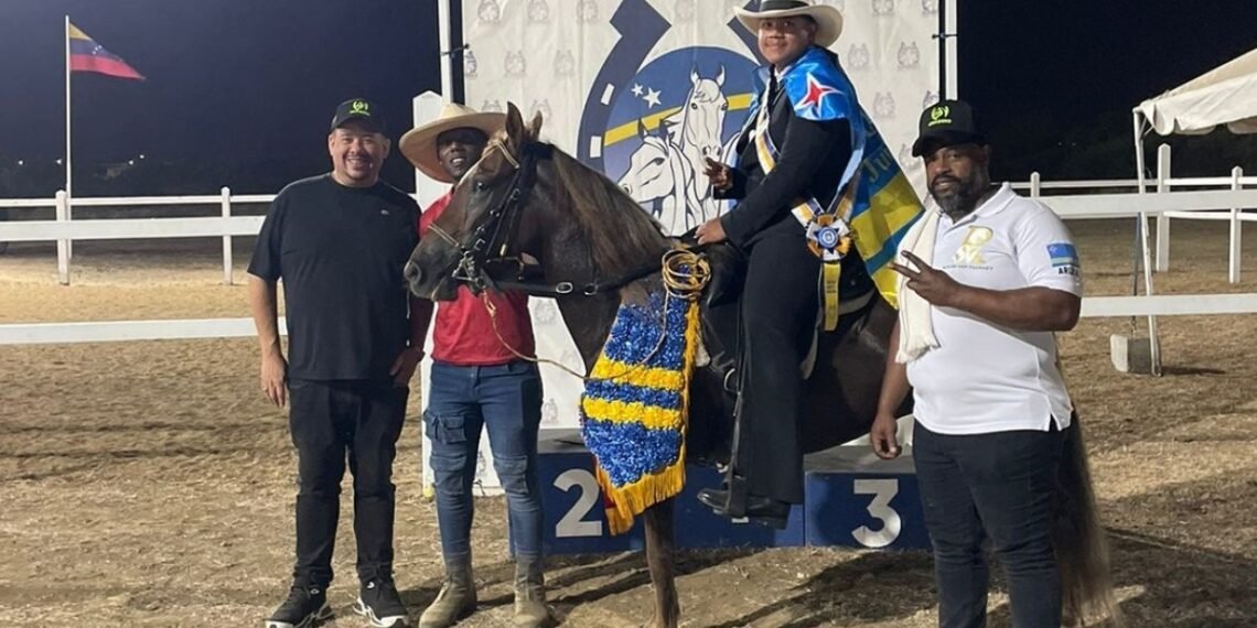 Gold and Silver Medals in Curaçao for Aruba’s Equestrian Riders