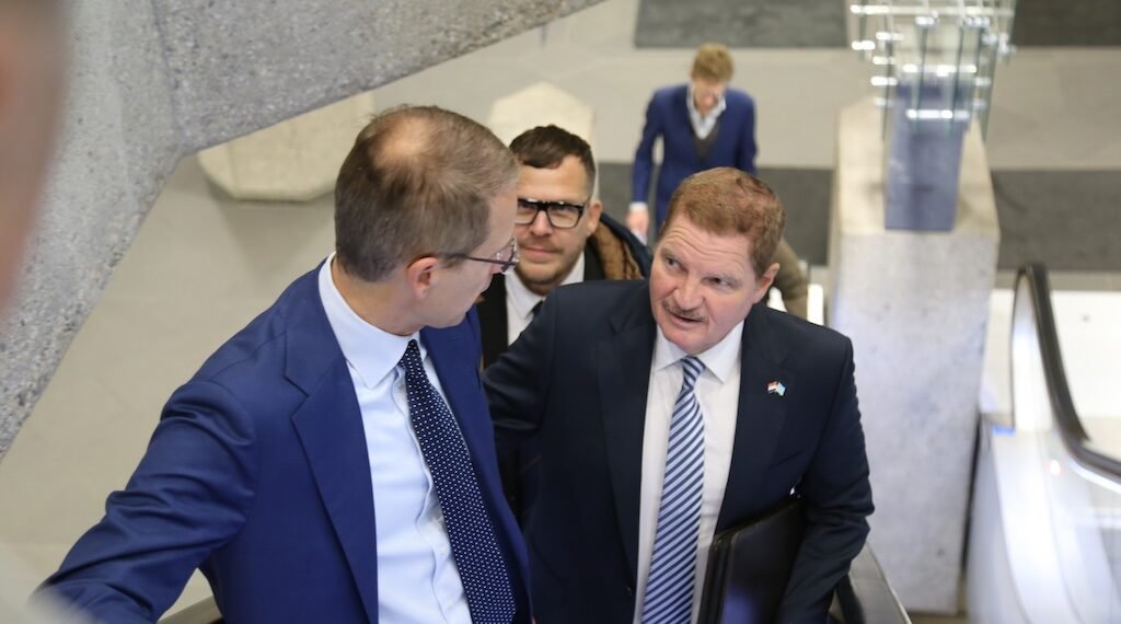 Prime Minister Eman Meets with President of Permanent Committee for Kingdom Relations