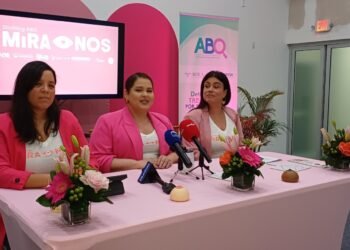 Mira Nos” Campaign Encourages Women in Aruba to Perform Self-Checks for Breast Cancer