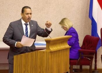Negotiated 90% of the Rijkswet with the Dutch They Called Pirates’Parliamentarian Carlos Bermudez Addresses Parliament on Transparency and Responsibility