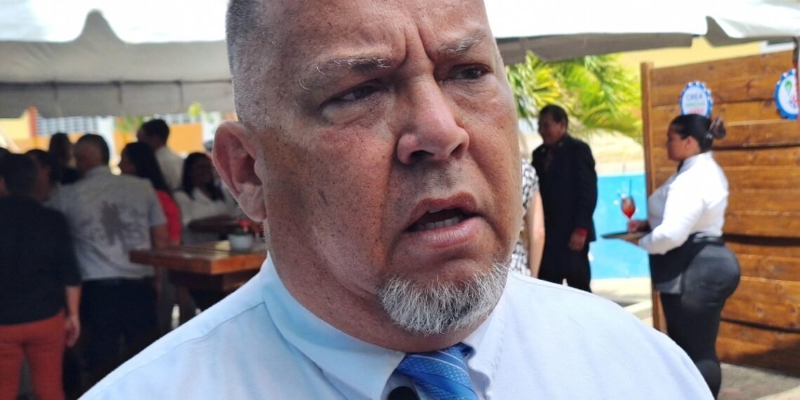 Official Launch of Fix-it Papiamento at EPB