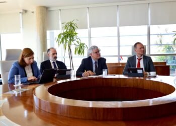 Minister Wendrick Cicilia Meets IMF on Aruba’s Economic Outlook