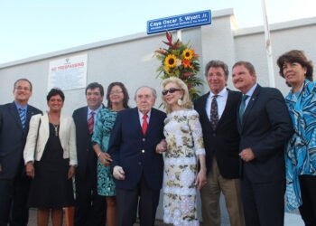 Prime Minister Eman Extends Condolences to the Wyatt Family after the Passing of Oscar Wyatt, Jr.