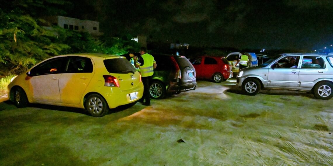 Over 275 Vehicles Stopped and 90 Fines Issued During Halloween Weekend in Aruba