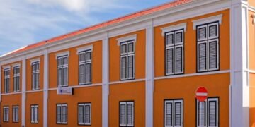 Historic Building on Zoutmanstraat Fully Restored and Officially Handed Over