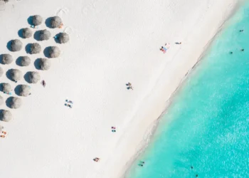 When You Love Aruba, It Loves You Back: Aruba Leads the Way in Mindful Tourism for Canadian Travellers
