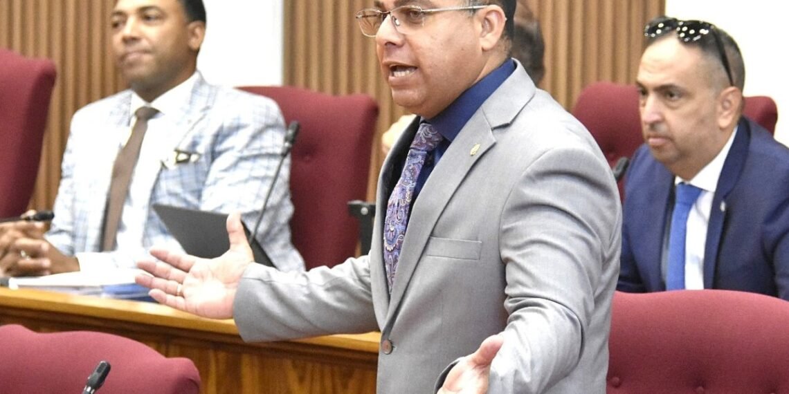 Parliament Accused of Taking an Anti-Democratic and Dictatorial PathNovember 17, 2025