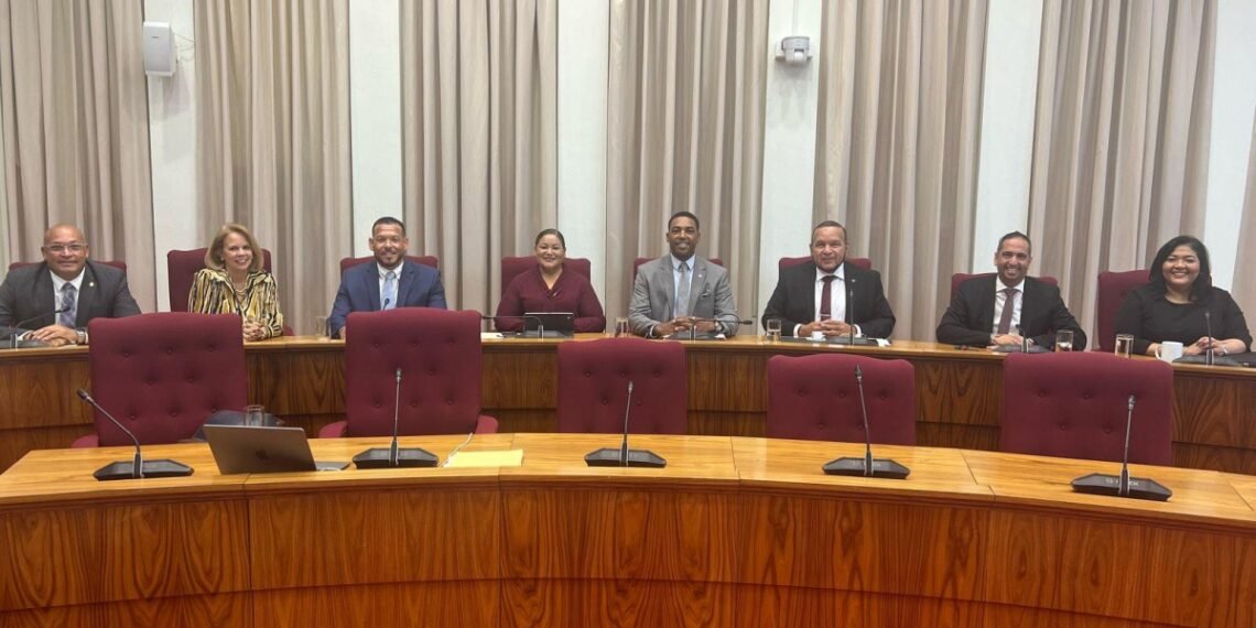 MEP Faction Delivers Two Important Letters to the Governor of Aruba