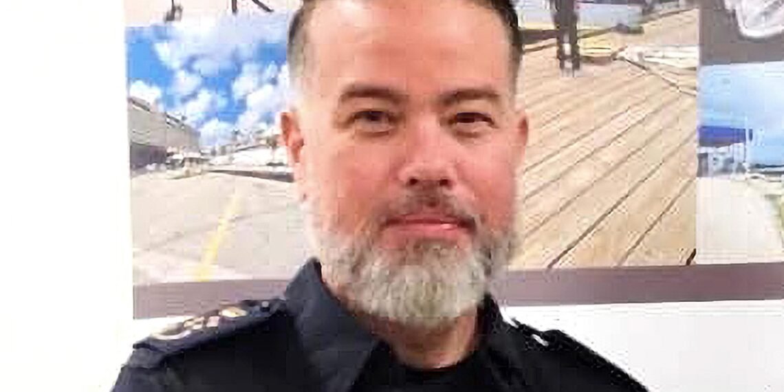 Judge Reprimands Minister of Justice for Unreasonable Decision; Immigration Director Wins Case