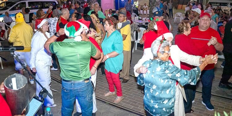 Ban Bek Caya Ends the Year with a Festive Christmas Edition