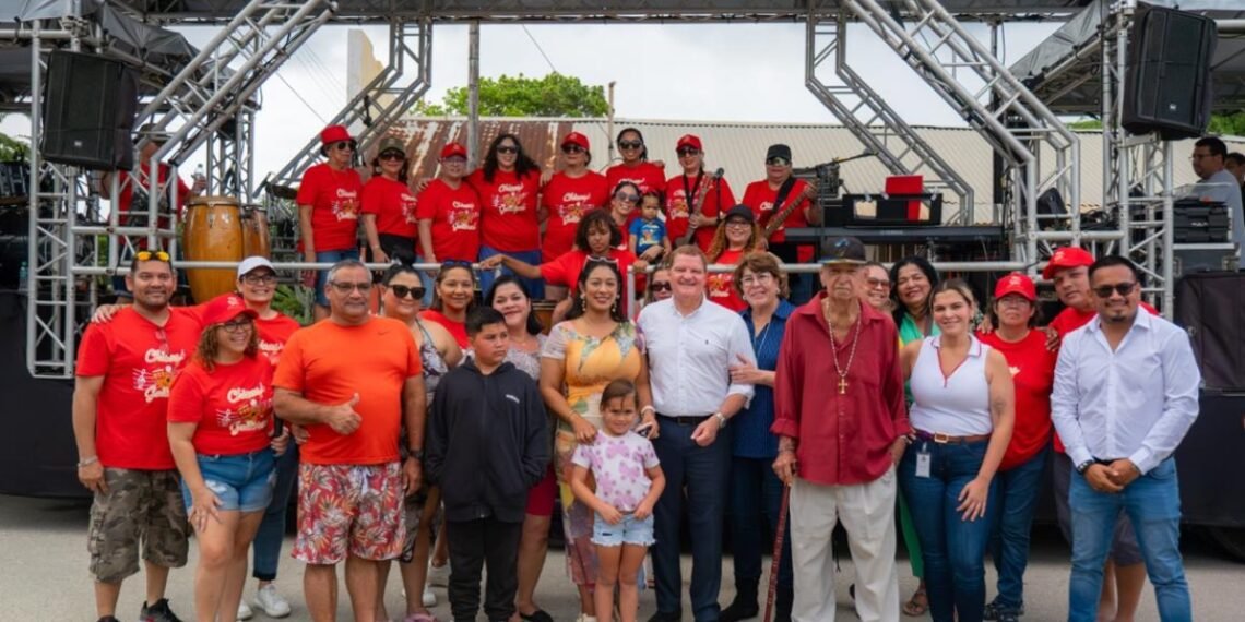 On the Road with Chicas Gaiteras” Brings Blessings and Joy to Homes Across Aruba