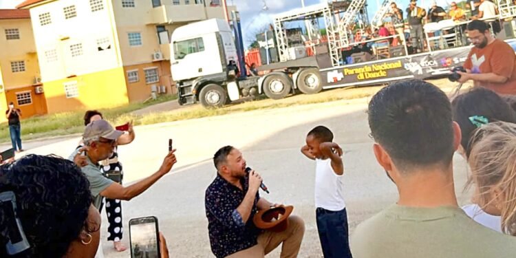 National Dande Parade Brings Joy Across Aruba