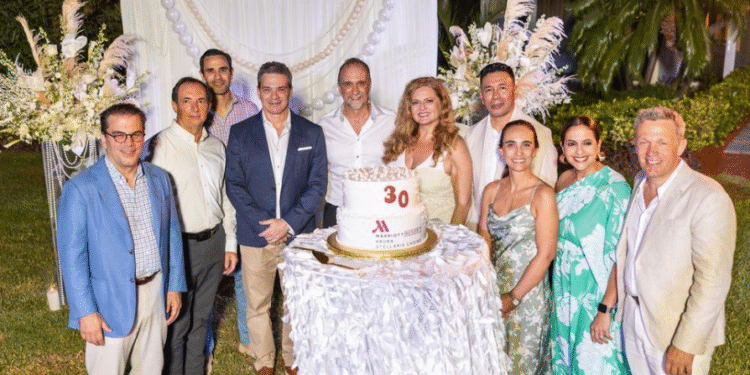 Aruba Marriott Resort Celebrates Its 30th Anniversary
