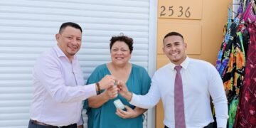 Minister Wendrick Cicilia Donates Kiosk to Trampolin pa Trabao